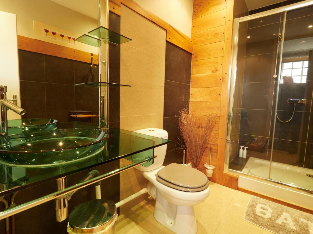 Pont Vieux Chambres D'Hotes Confolens Ngoại thất bức ảnh