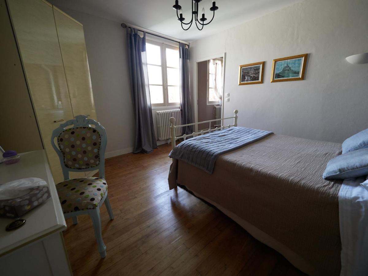 Pont Vieux Chambres D'Hotes Confolens Ngoại thất bức ảnh